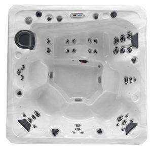 THE HOLLYWOOD ELITE HOT TUB
