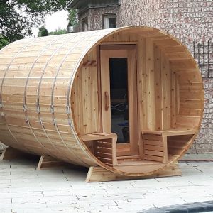 Barrel Sauna 7'x6' with Change room & Porch - Knotty Cedar
